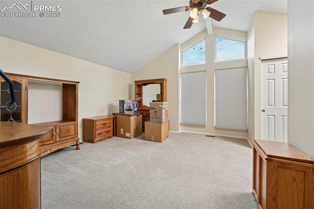 Image 11 of 33: Bedroom