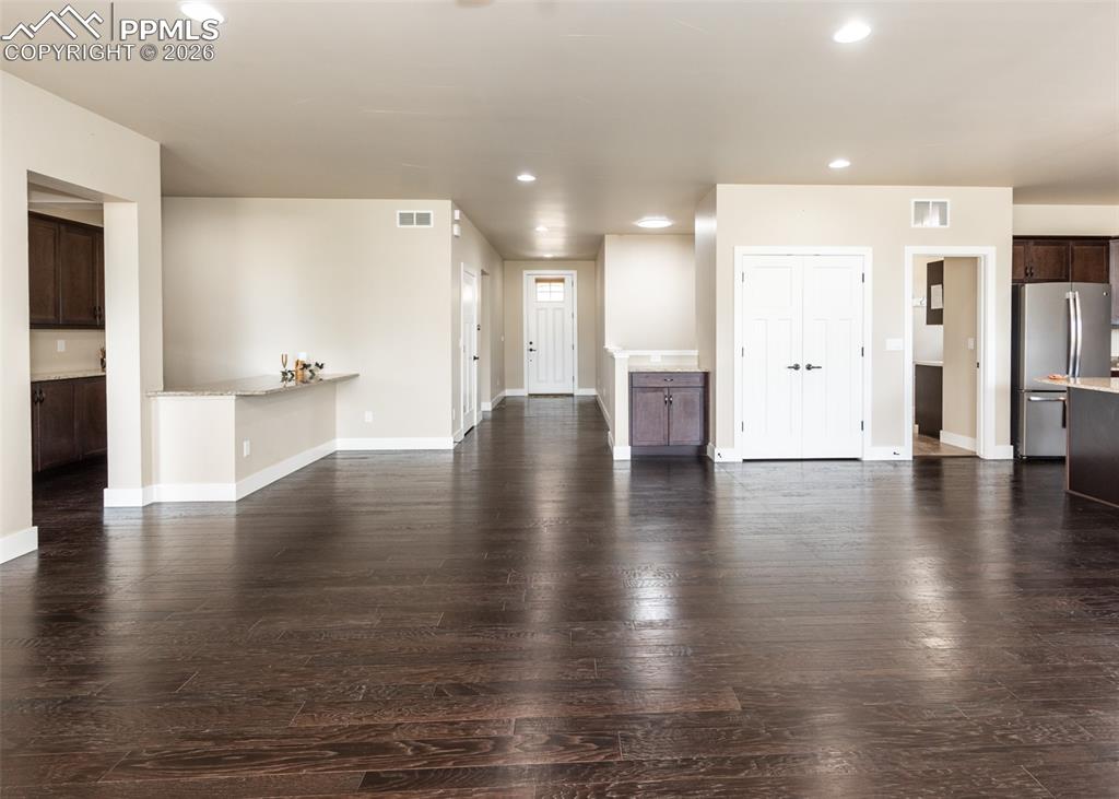 Image 6 of 39: Great Room