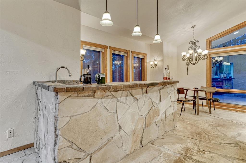 Image 3 of 49: Wet bar