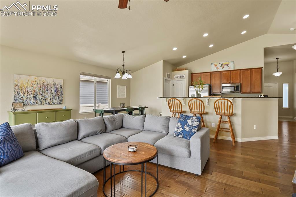 Image 10 of 32: Living Room