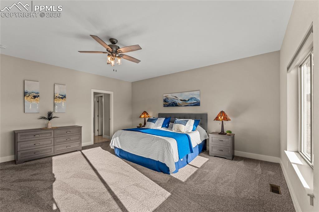 Image 24 of 48: Bedroom