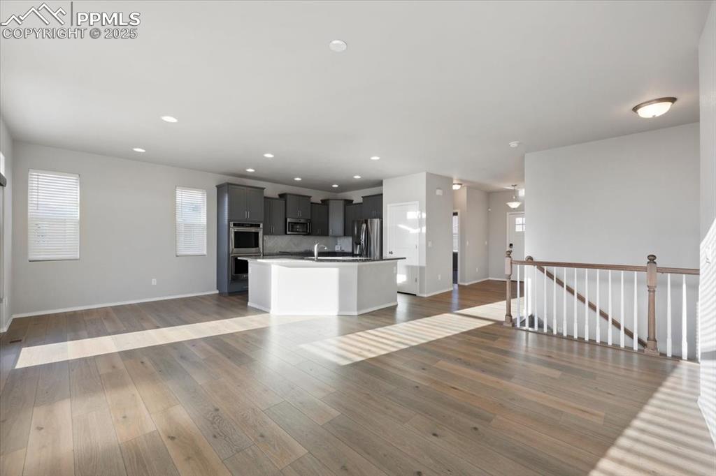 Image 11 of 41: Kitchen