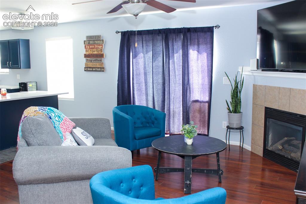 Image 11 of 43: Living Room
