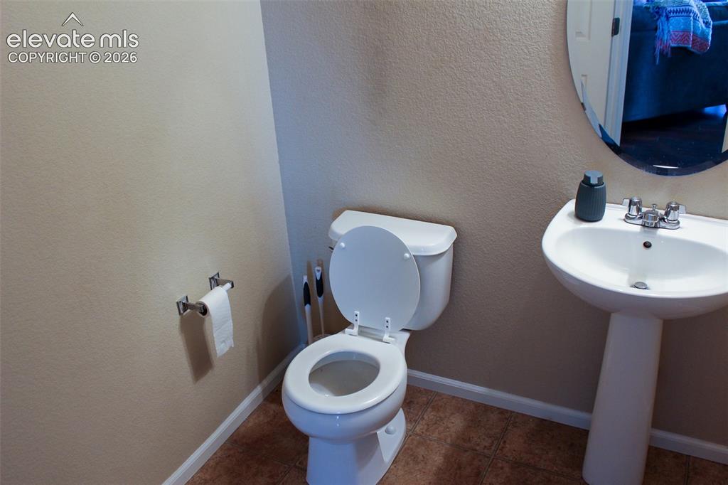 Image 14 of 43: Bathroom