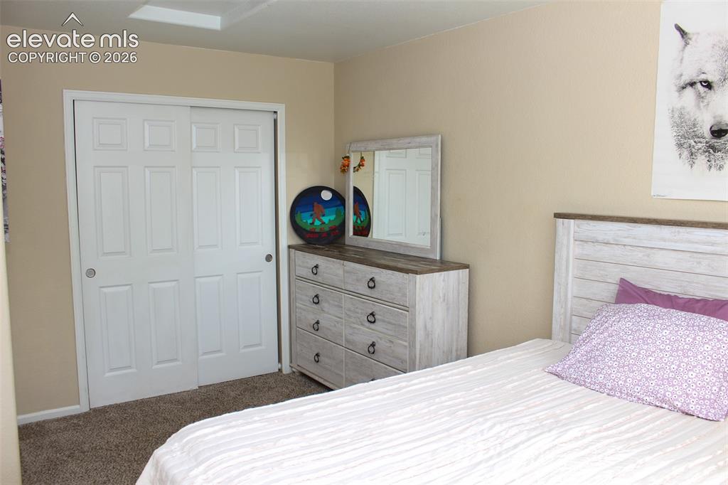 Image 23 of 43: Bedroom