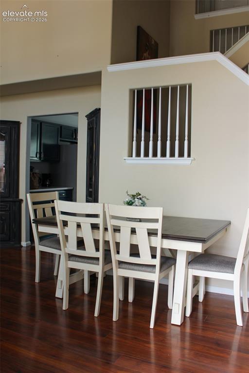 Image 4 of 43: Dining Area