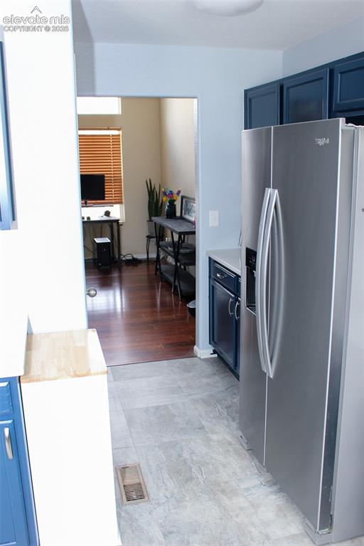 Image 6 of 43: Kitchen