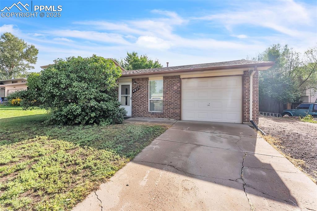 Image 3 of 45: Front of Structure