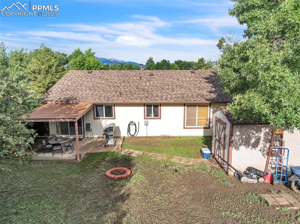 Image 40 of 45: Back of Structure