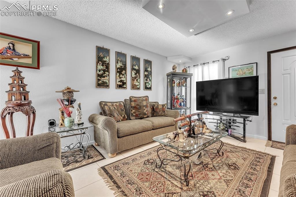 Image 5 of 45: Living Room