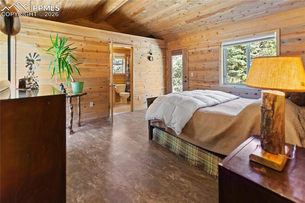 Image 9 of 23: Master Bedroom