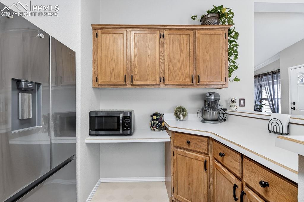 Image 13 of 48: Kitchen