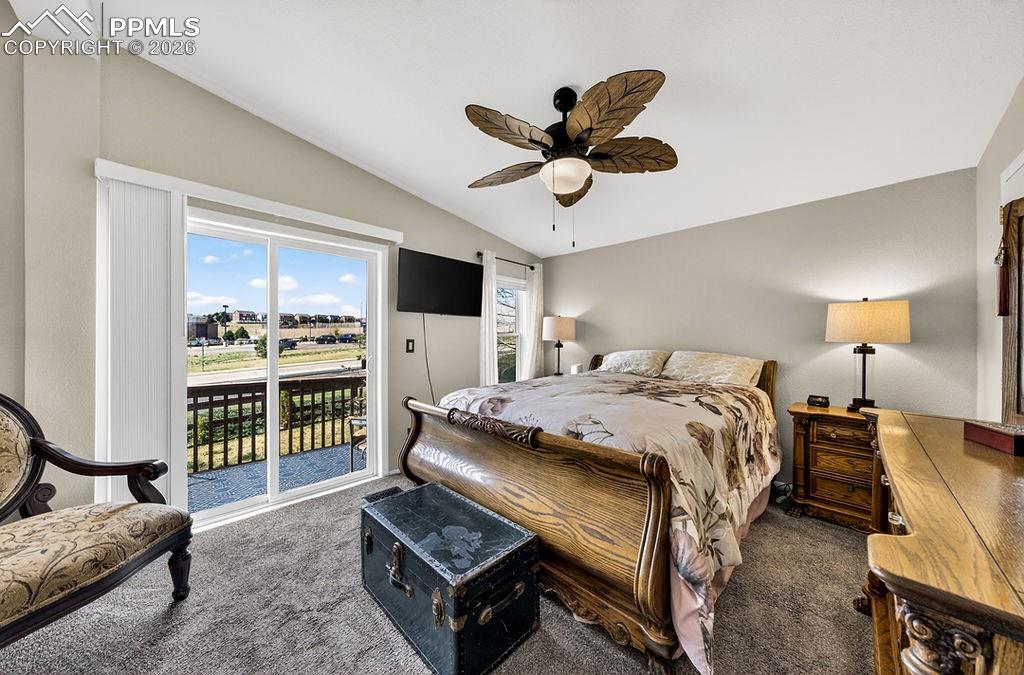 Image 25 of 48: Bedroom