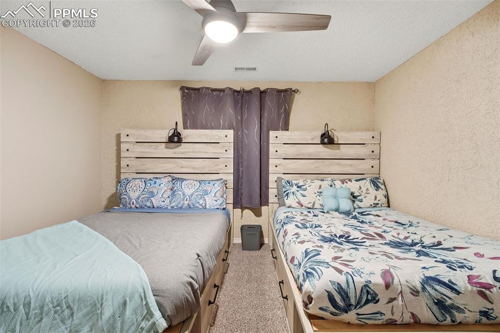 Image 22 of 40: Bedroom