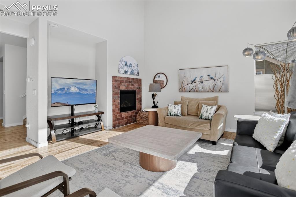 Image 12 of 42: Living Room