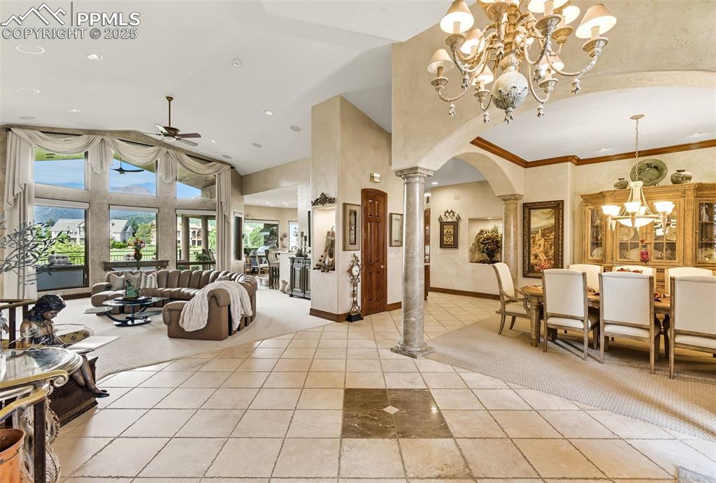 Image 11 of 50: Living Room