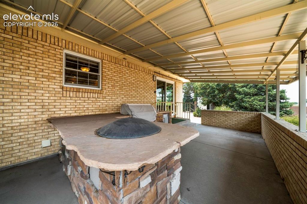 Image 11 of 48: Patio