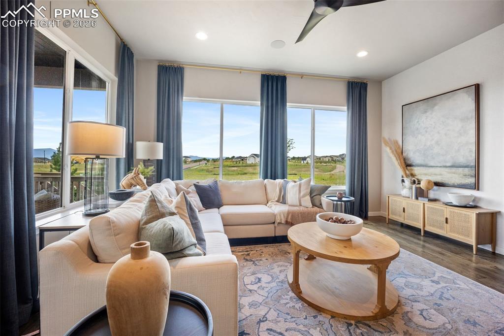 Image 7 of 29: Living Room