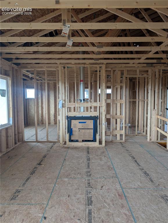 Image 15 of 28: Living Room