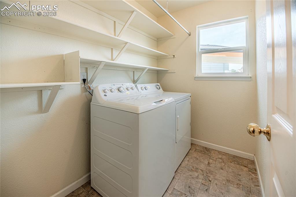 Image 16 of 49: Laundry