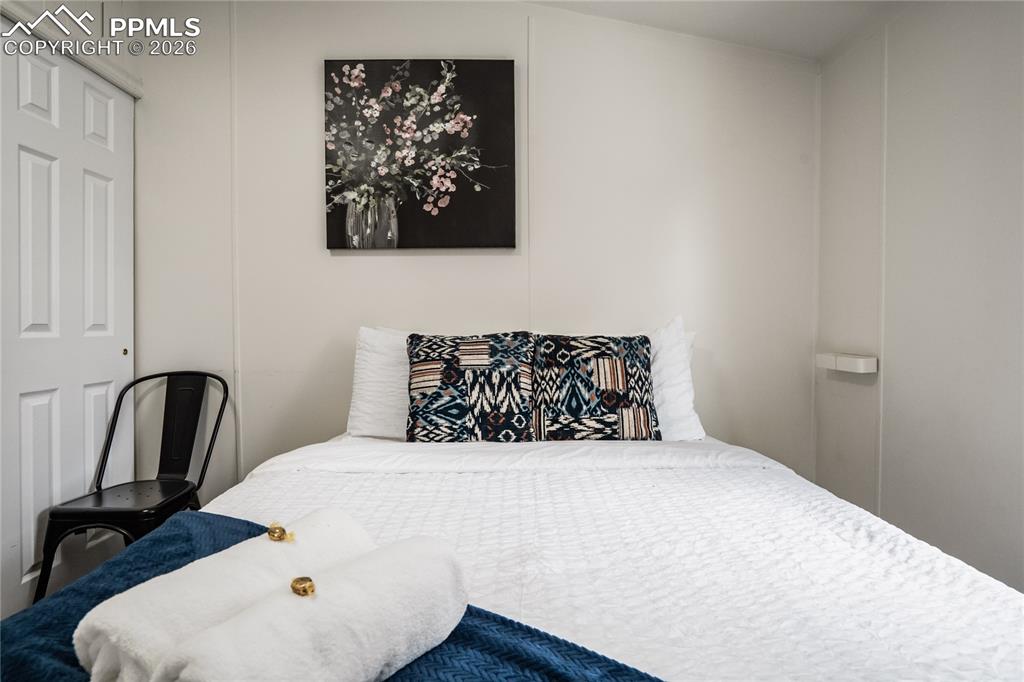 Image 34 of 42: ADU - 2nd bedroom