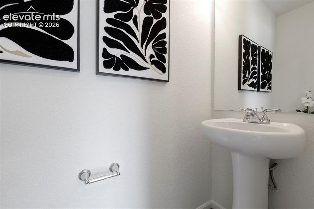 Image 10 of 20: Bathroom
*Photos of a model home*