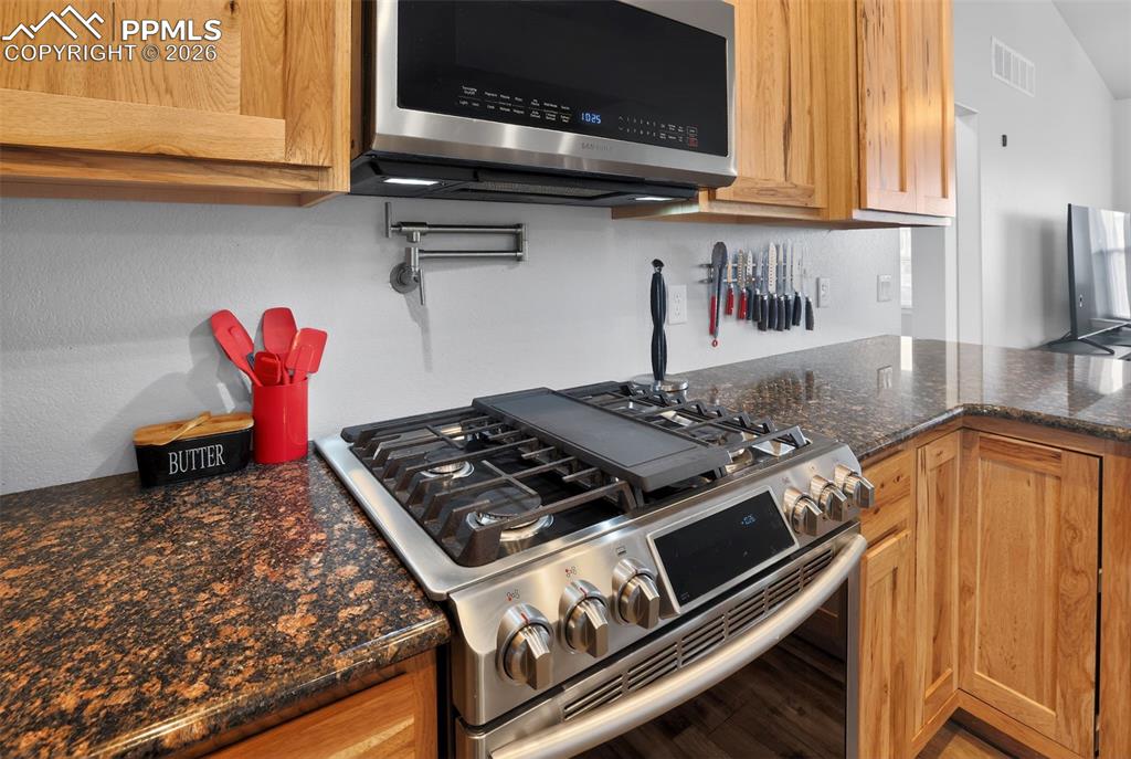 Image 14 of 33: No Description Available