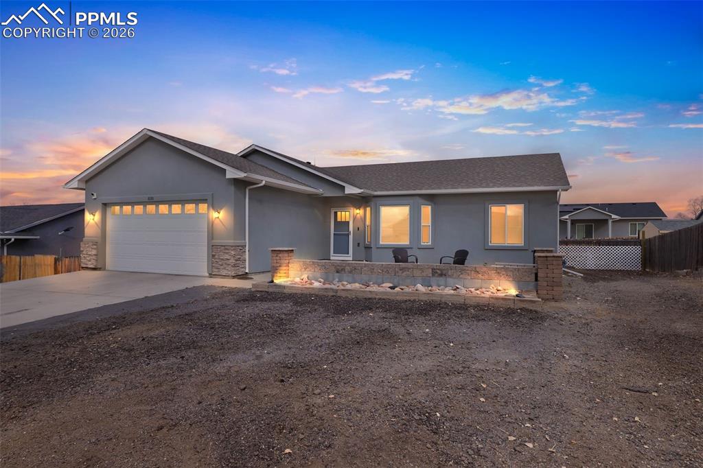 Image 4 of 33: No Description Available