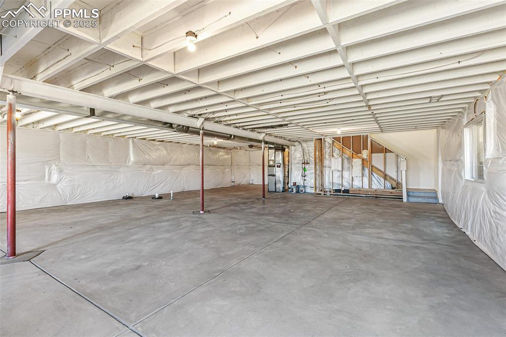 Image 28 of 32: Basement