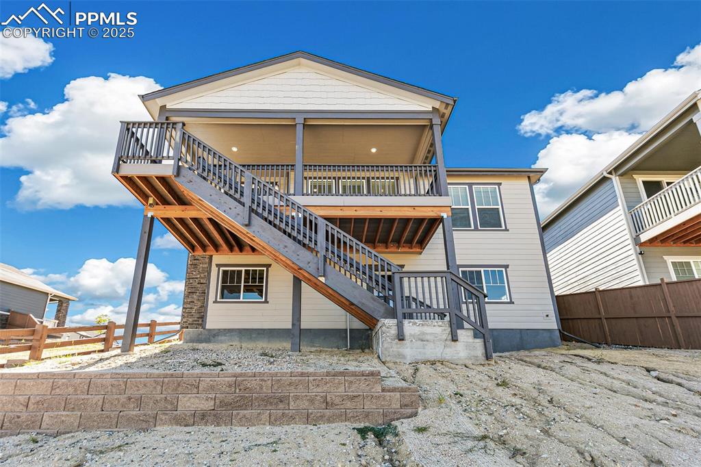 Image 30 of 32: Back of Structure