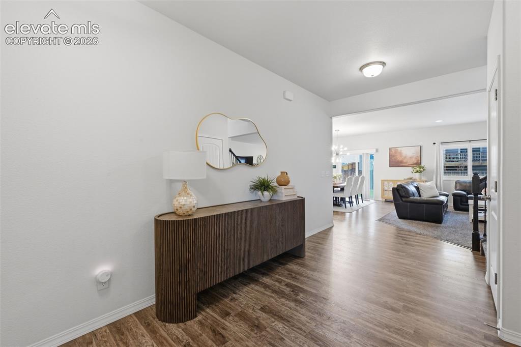 Image 4 of 42: Spacious Entryway