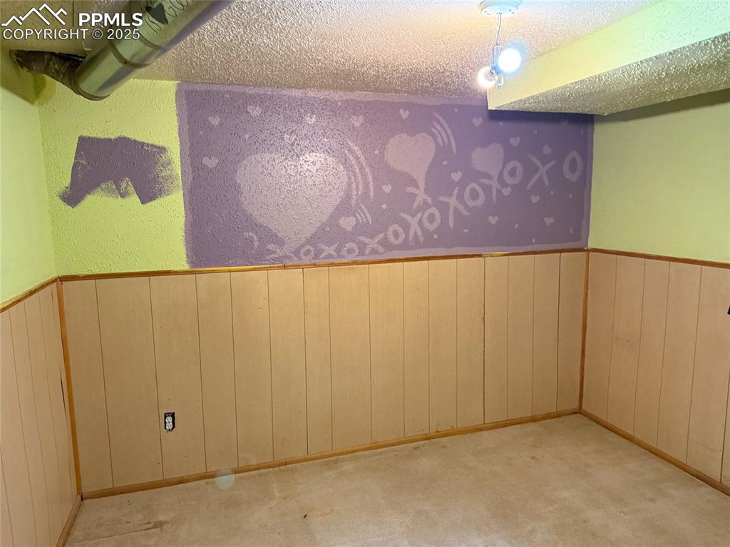 Image 15 of 20: Other