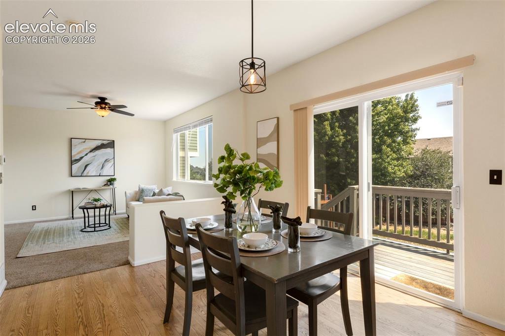 Image 13 of 44: Dining Area