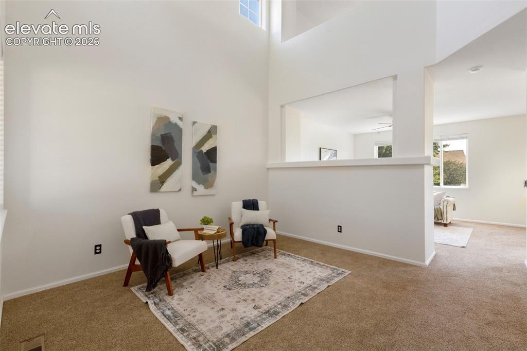 Image 6 of 44: Sitting Room