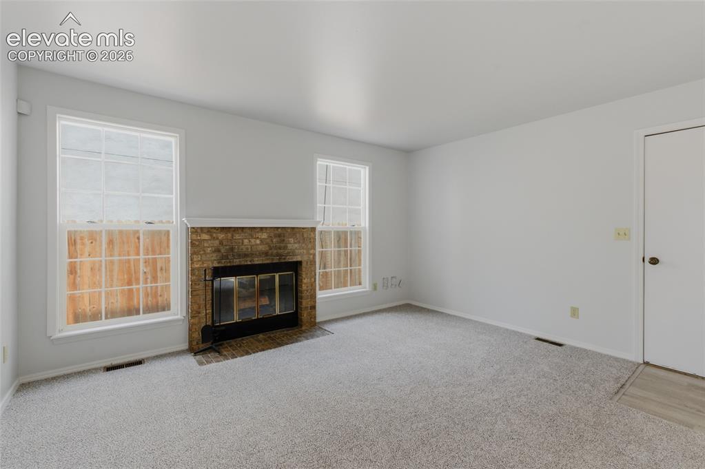 Image 9 of 34: Virtually staged