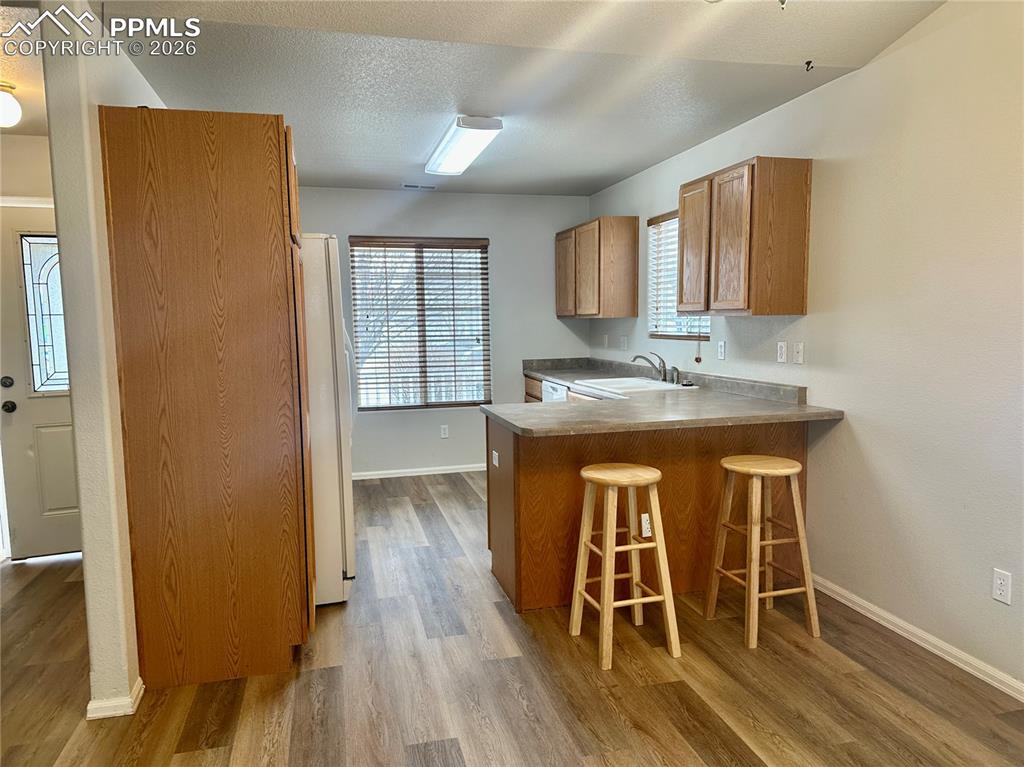 Image 3 of 14: Kitchen