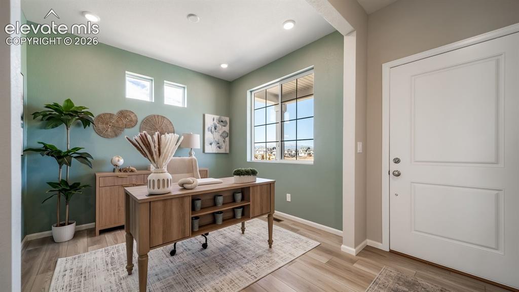 Image 16 of 39: Office
Photos of a model home