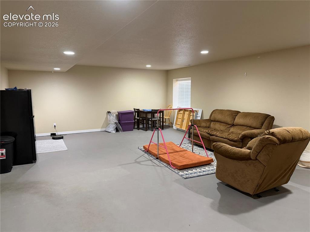 Image 23 of 31: Basement
