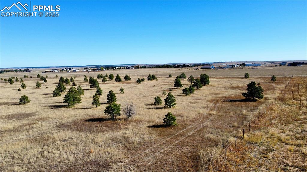 Image 11 of 11: View