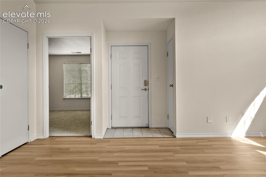 Image 2 of 27: Entry