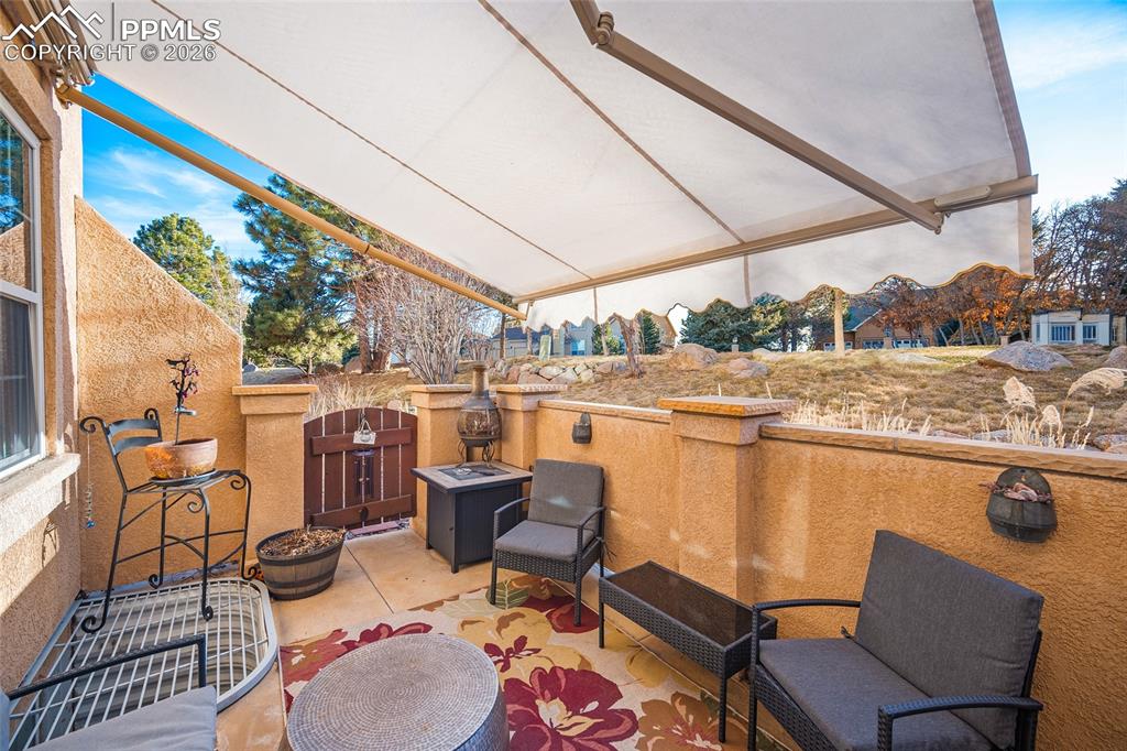 Image 33 of 49: New remote-controlled awing!  