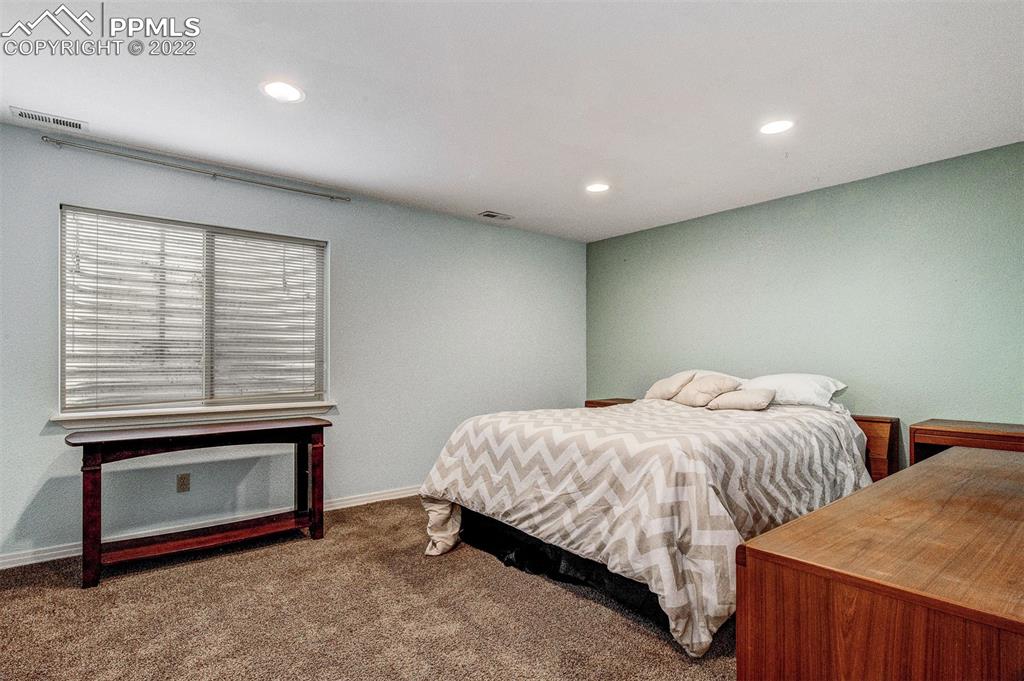 Listing 1988512, Image 22 of 32
