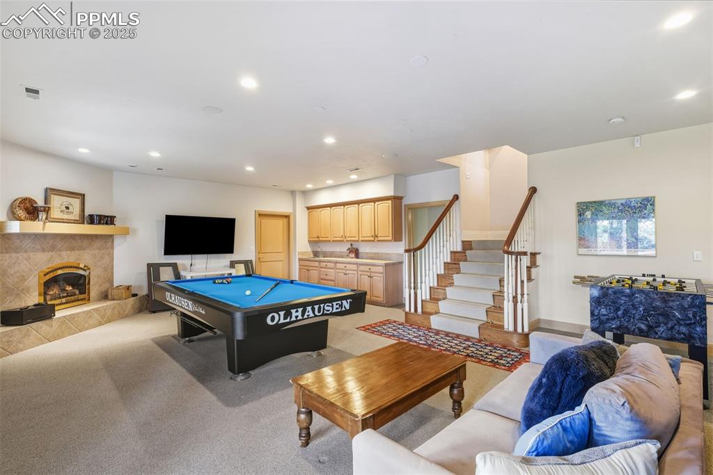 Image 37 of 50: Game Room