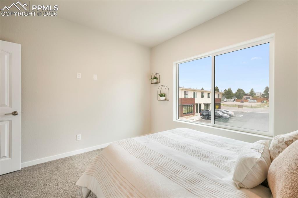 Image 21 of 50: This photo is from the same floor plan next door.