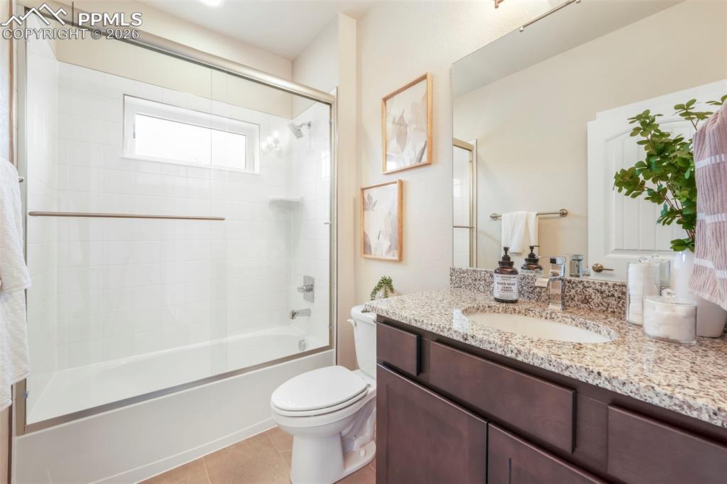 Image 23 of 50: This photo is from the same floor plan next door.