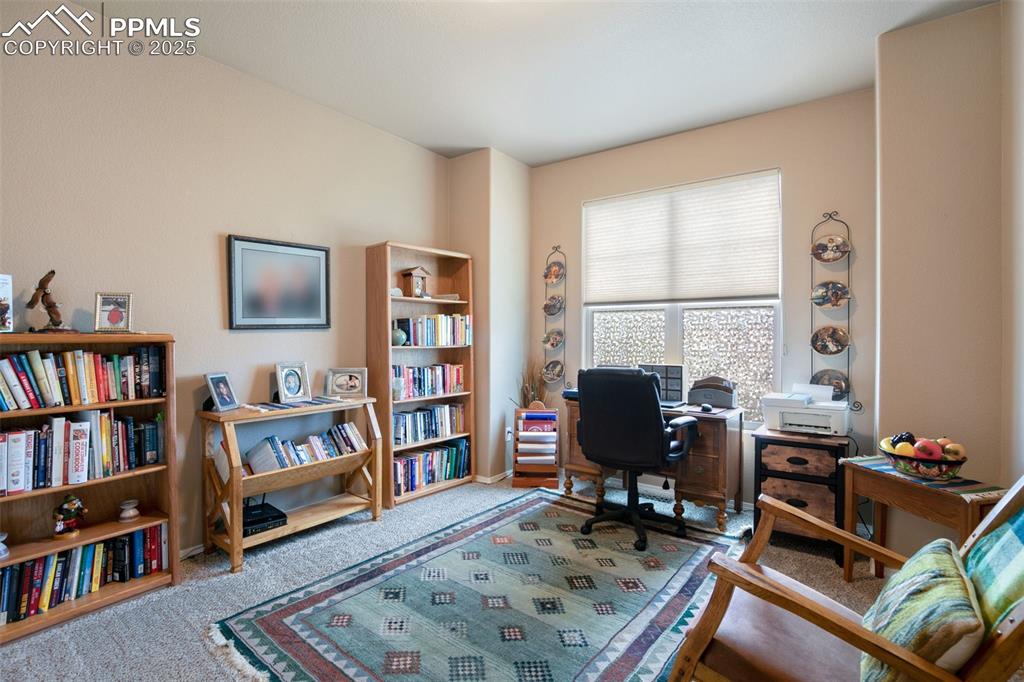 Image 14 of 29: Bedroom