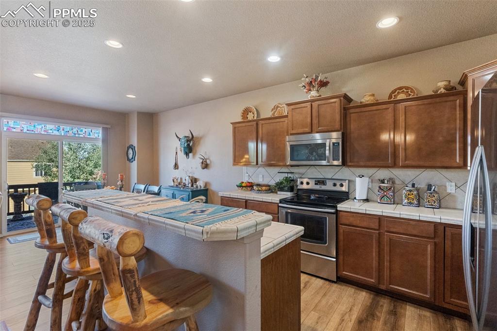 Image 6 of 29: Kitchen