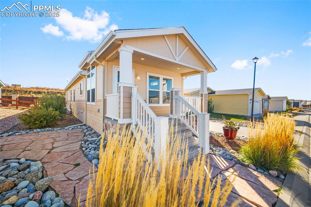 Image 2 of 31: Front of Structure