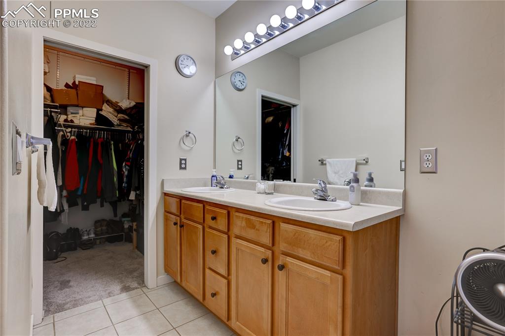 Listing 1996278, Image 16 of 39