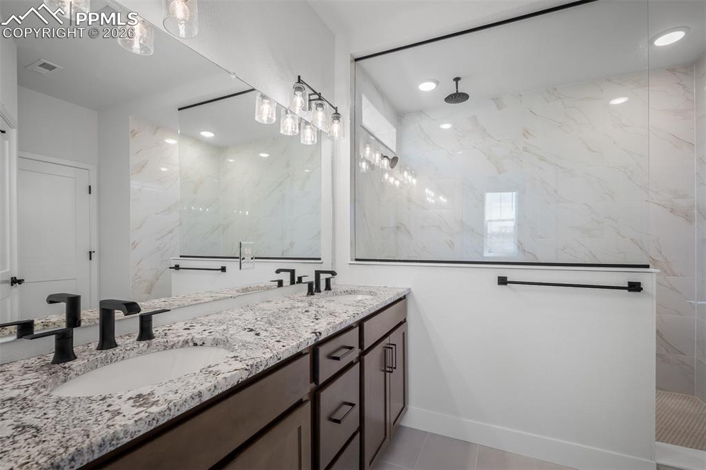 Image 28 of 37: Master Bathroom